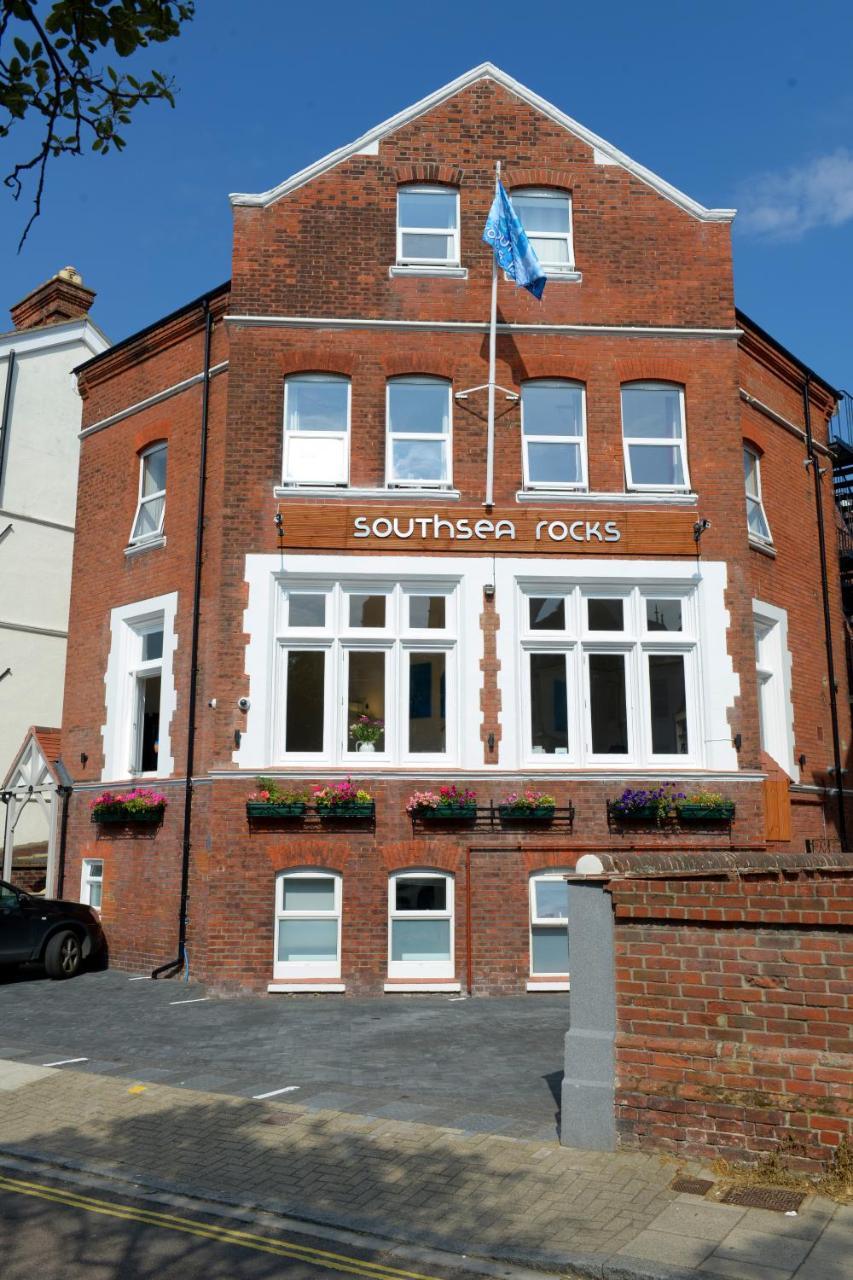 Southsea Rocks Hotel Portsmouth Eksteriør billede